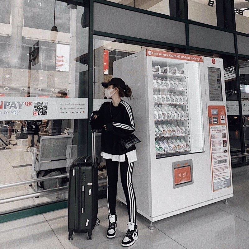 S7283 Set Áo Thụng Dài Tay Phối Đuôi Bèo và Quần Legging Chạy Viền Sọc Das Tôn Dáng