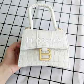 Túi mini chữ B siêu sang chảnh