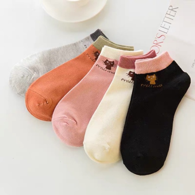 combo 5 đôi tất mèo cổ ngắn trộn màu.