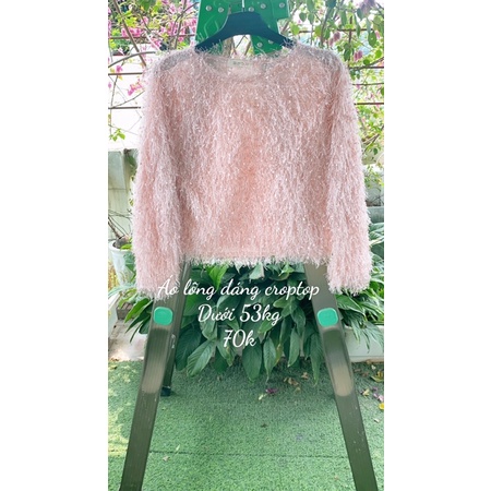 Áo lông kiểu dáng croptop