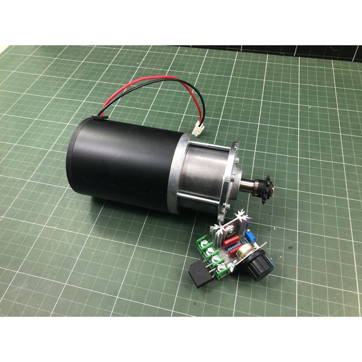 động cơ 220v giảm tốc răng sắt siêu mạnh (tặng kèm mạch và răng nhông)