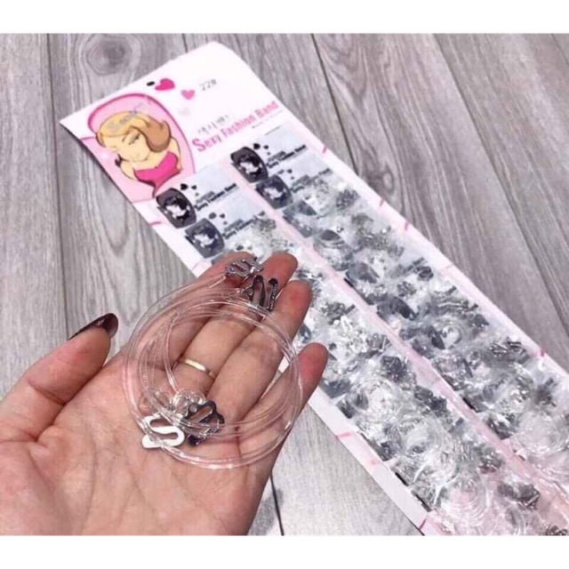 Dây áo trong 2 kiểu