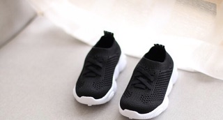 Giày slipon đế gấu cho bé