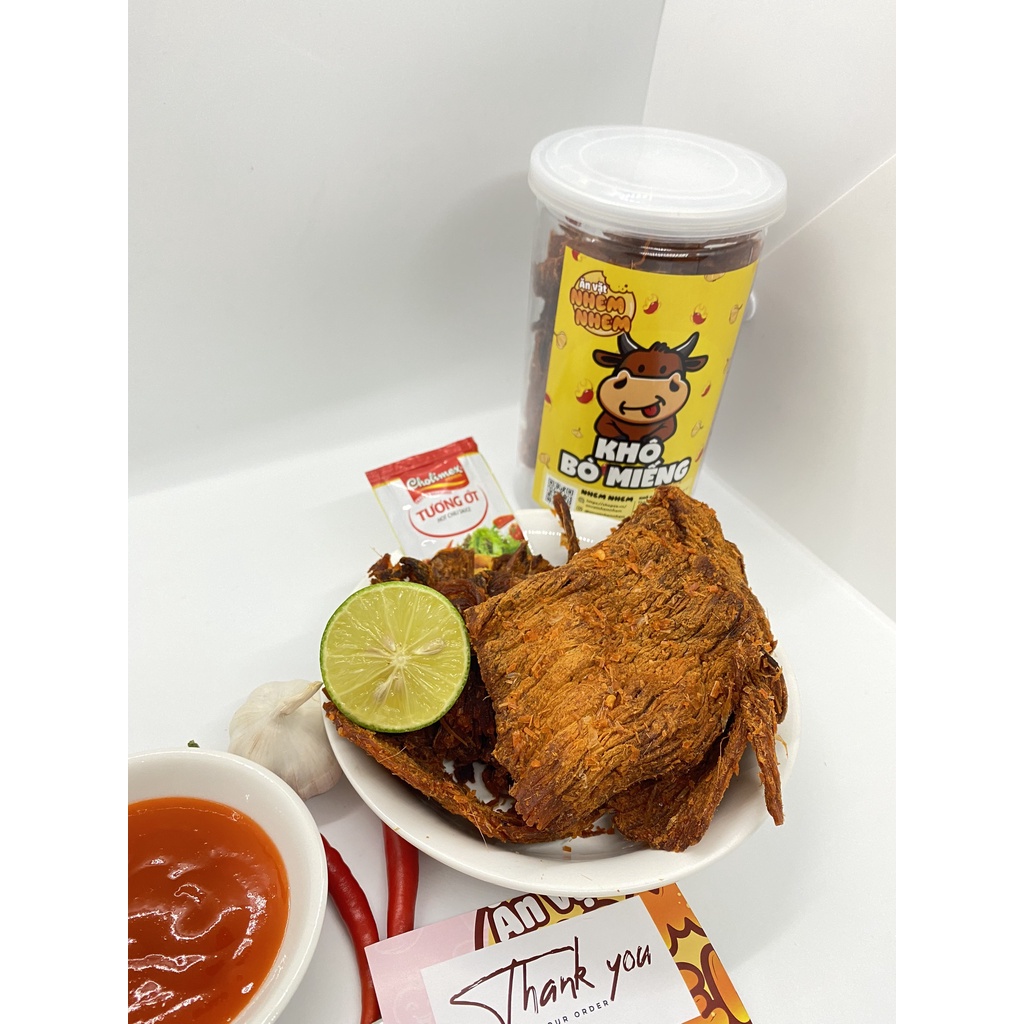 Khô bò miếng Nhem Nhem 250g Đồ ăn vặt Hà Nội vừa rẻ vừa ngon | BigBuy360 - bigbuy360.vn