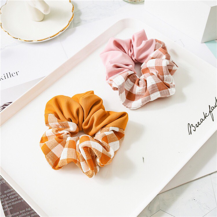Dây cột tóc scrunchies vải phối màu caro - Mã SC006