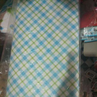 100 tờ giấy bọc quà 70x70cm