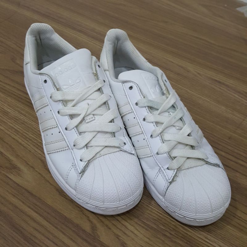 Giày Adidas mũi sò - real 2hand - size 36, 37