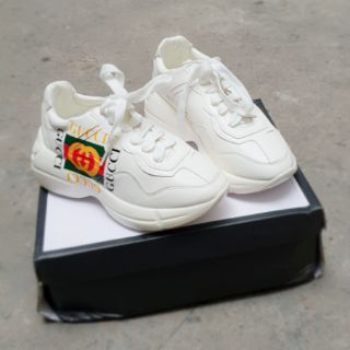 Sneakers độn đế