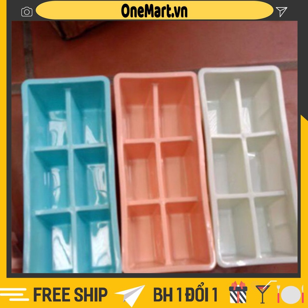 SALE KHÔ MÁU_ khay đá 6 viên_ nhựa dẻo_ dễ lấy đá