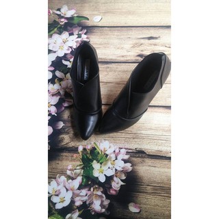 Giày bốt boot nữ đẹp Rosata kiểu dáng RO35