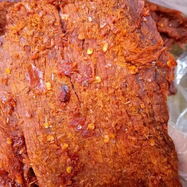 1kg khô heo giả bò miếng hiệu MyNa Foods.