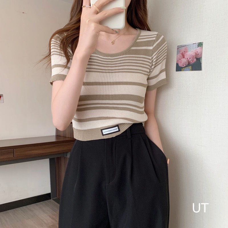Áo Len Tăm Cổ Tròn Siêu Xinh UP hhp (Mẫu Mới)