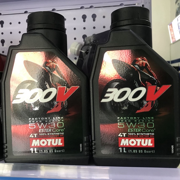 Dầu nhớt Motul 300V 5W30 France 1L