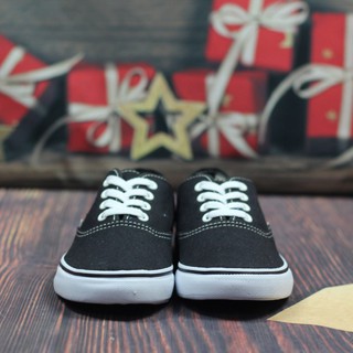 Giày Sneaker Vns Classic Đen Nữ