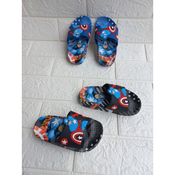 Dép siêu nhân bé trai in hình 3D đẹp