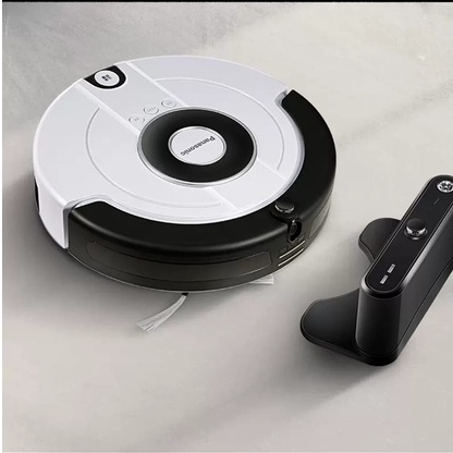 Robot hút bụi tự động Panasonic MC-RS855 có camera giám sát nhà bạn