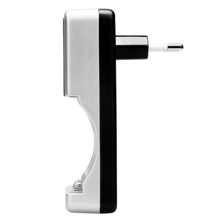 Máy sạc pin AA, AAA, 9V Energizer CHCC