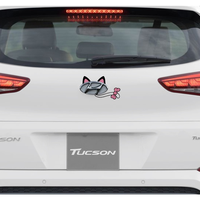 Tem dán logo hãng xe dán các màu xe phù hợp. 1 bộ 2 chiếc