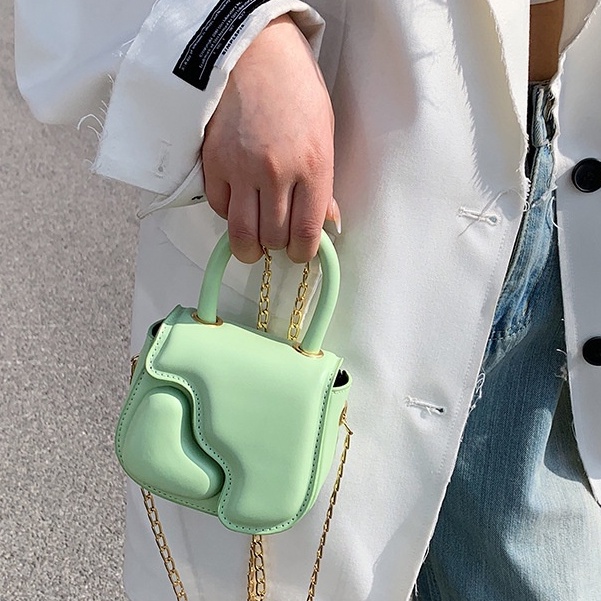 Túi Đeo Chéo Dây Xích Thiết Kế Nhỏ Nhắn Xinh Xắn Thời Trang