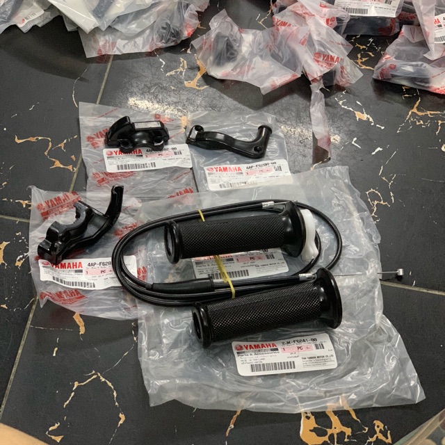 Cùm tăng tốc chính hãng Yamaha TZM