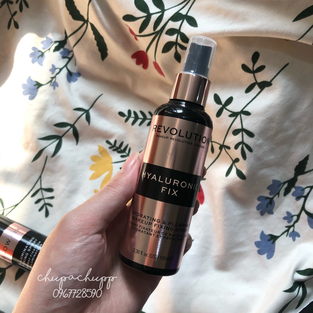 Setting spray Makeup Revolution