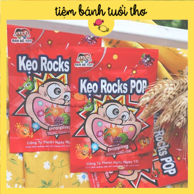 Kẹo Nổ Tuổi Thơ gồm kẹo và đồ chơi