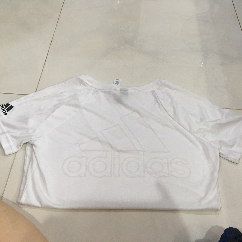 Áo thun thể thao nữ Auth, new bị mất tag,  size XS (UK form to) của Adidas