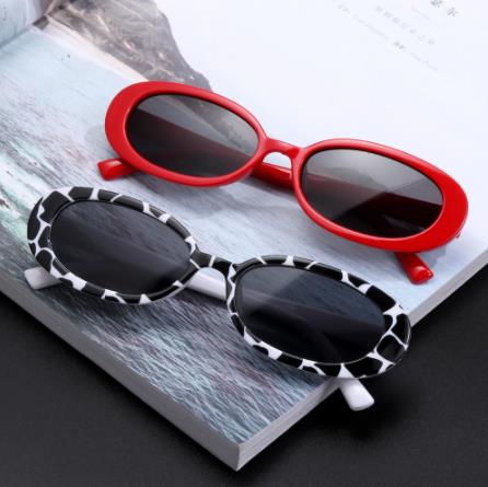 FANCY European and American Fashion Sunglasses Ladies Cat Eye Shading Fashion Small Frame Triangle Sunglasses Men Trend Cow Color Small Frame Sunglasses