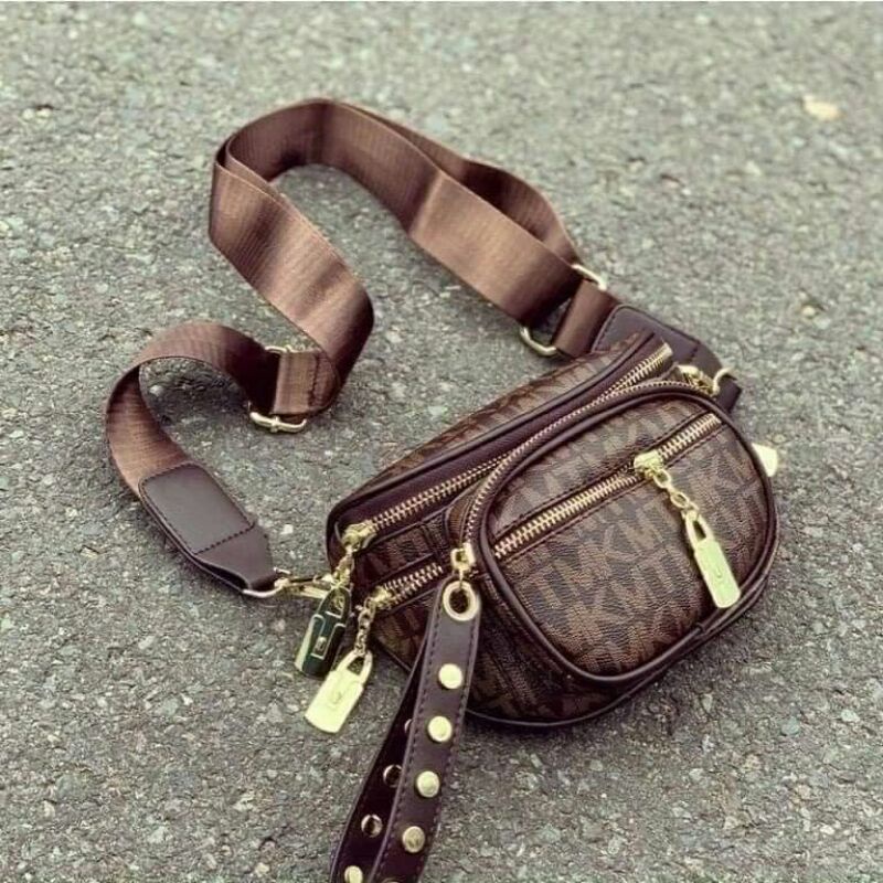 Túi đeo chéo hoạ tiết nâu siêu xinh cá tính