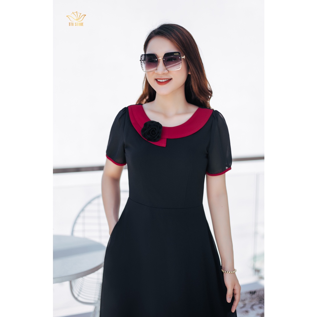 Đầm đính ngọc cao cấp form xoè đen TTV1069