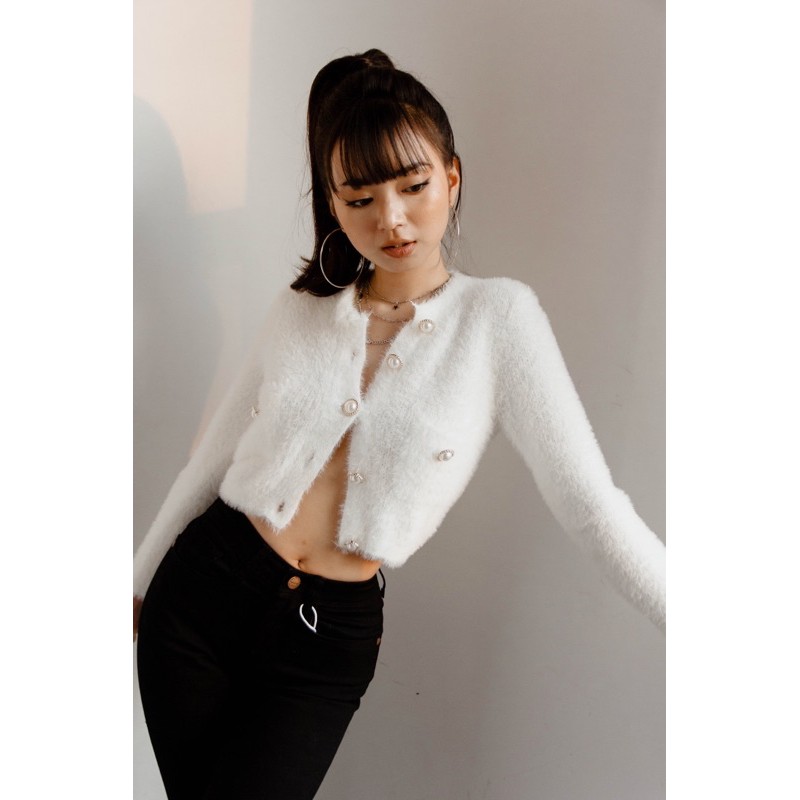 Áo cardigan len lông mịn dáng ngắn khuy ngọc túi ngực Mia Ritta A2015 | BigBuy360 - bigbuy360.vn