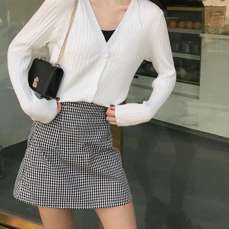 Áo Khoác Len Cardigan Gân 3 Khuy Cổ V Tay Dài Hàng Quảng Châu | Smide Clothing