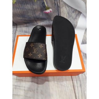 Dép quai ngang nam Lv Họa tiết 2 màu nâu đen hàng siêu cấp 00007