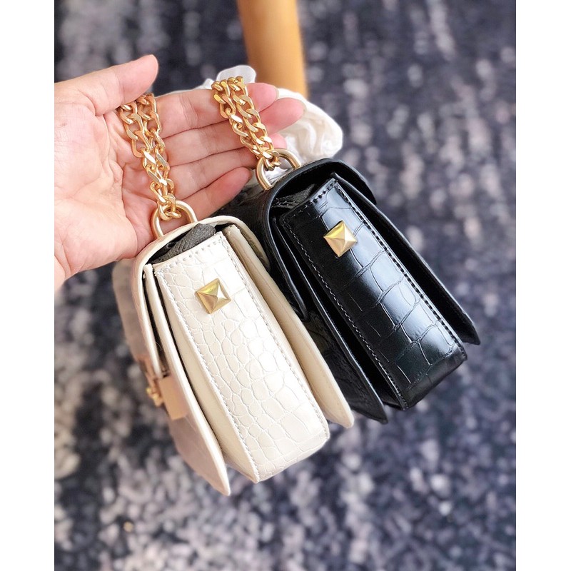 Túi vân rắn khuy nhọn size 18 siêu đẹp