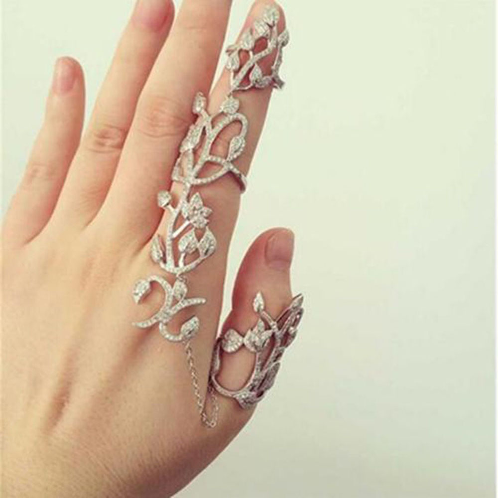 Nhẫn dài bằng nhựa phủ 2 ngón tay thiết kế phong cách Gothic