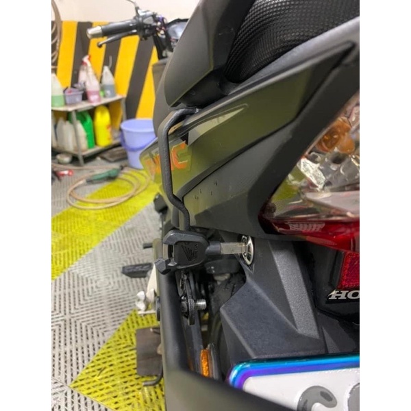 Baga Givi HRV gắn cho Sonic