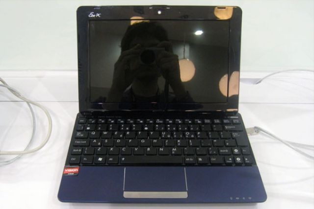 Giá tốt | Laptop mini gọn nhẹ | Atom 2gb 10” cũ 2nd | BigBuy360 - bigbuy360.vn