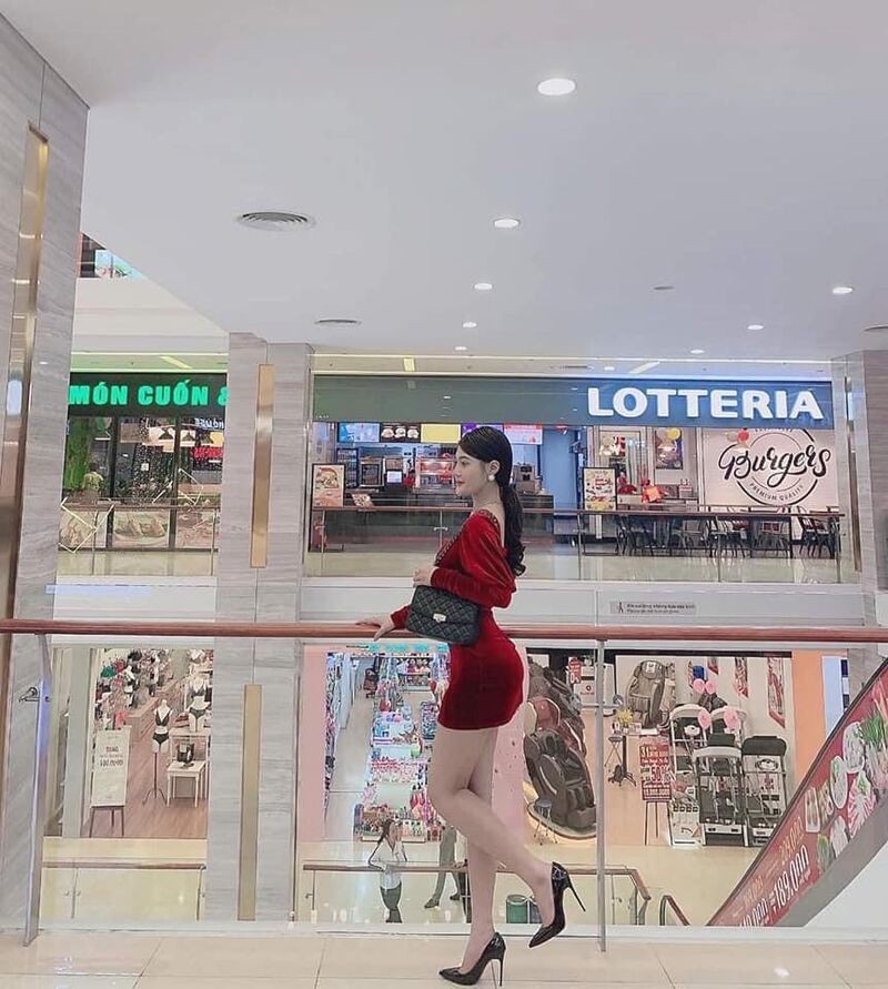 Váy nhung cổ vuông bo tay nhiều màu sắc