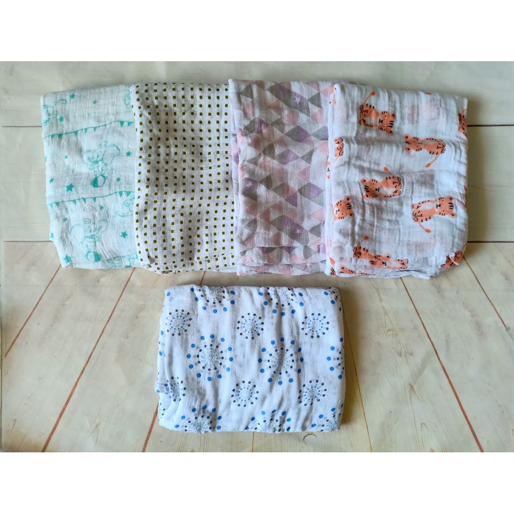 Khăn COTTON ADEN đa năng dùng tắm hoặc quấn bé yêu