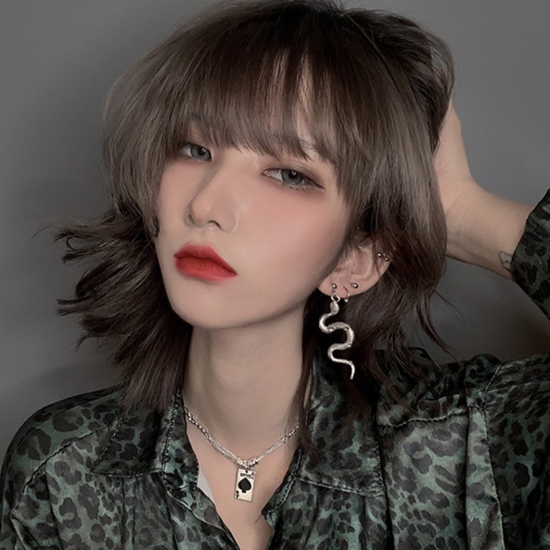 Vòng cổ nhiều lớp có mặt dây phong cách hip hop xu hướng