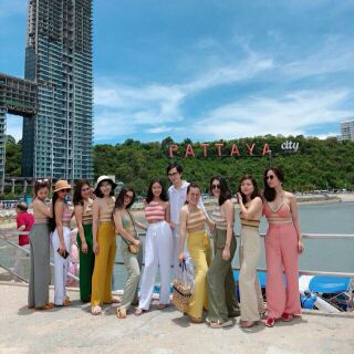 Bikini len sợi handmade hot trend hè thu 2018