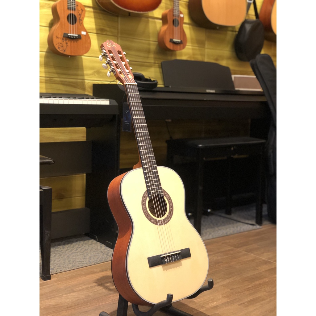 Đàn Guitar Classic Mini 3/4 Cate QM 766