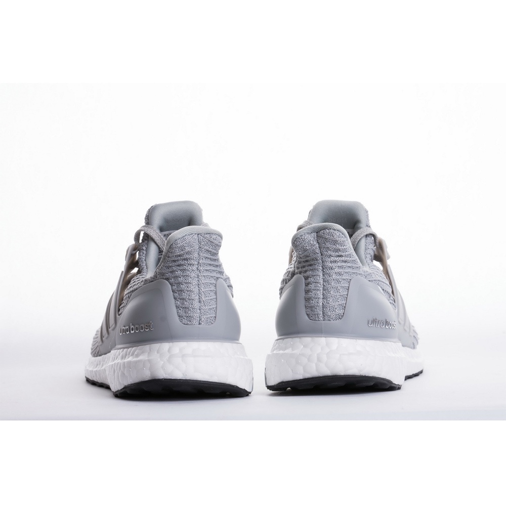 1. Giày Ultra Boost 4.0 Grey Three