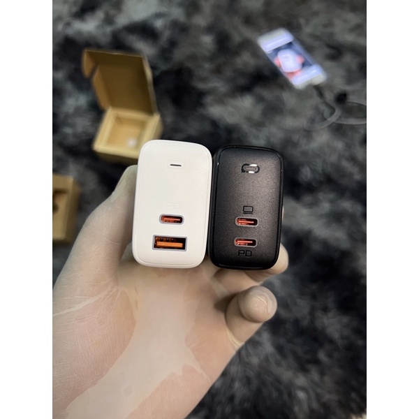 Củ sạc nhanh Aukey 65W PA-B3 & PA-B4