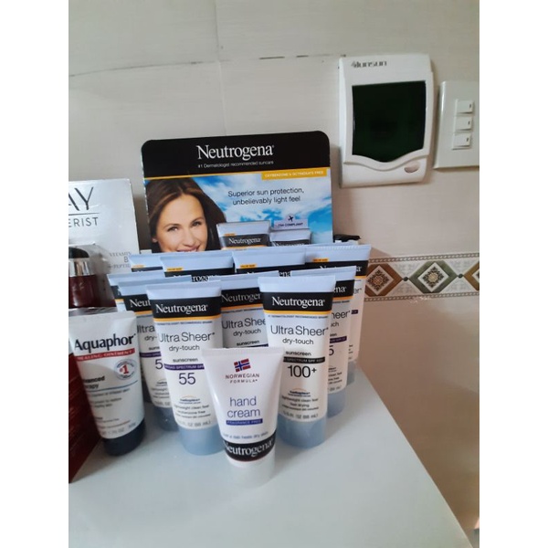 Kem chống Nắng Neutrogena