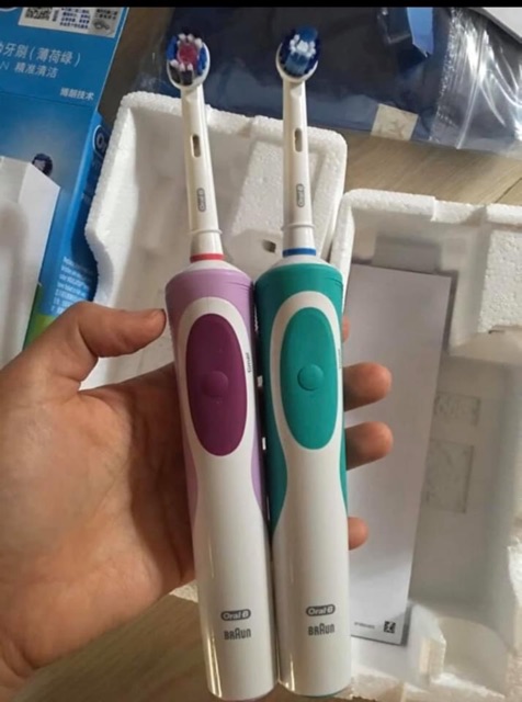 Bàn chải điện Oral B
