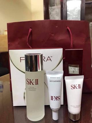 Set SkII Aura trial kit