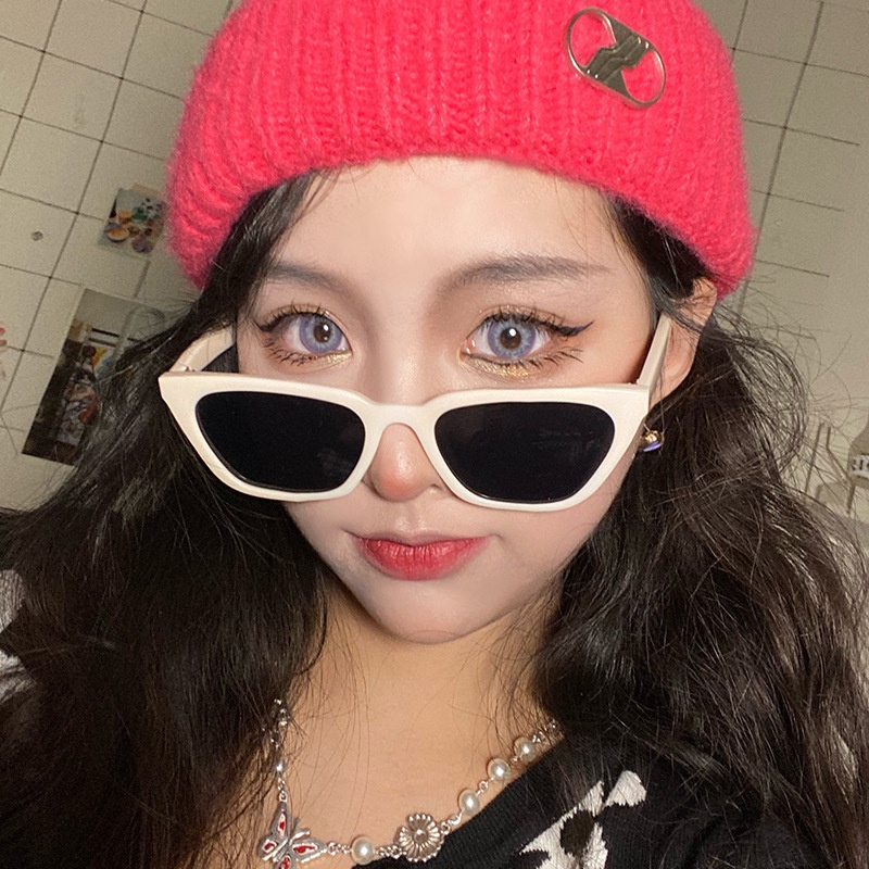 Kính mát mắt mèo gọng Oval nhỏ thời trang nam nữ, gọng kính râm phong cách Âu Mỹ chống ánh sáng xanh bảo vệ mắt 213