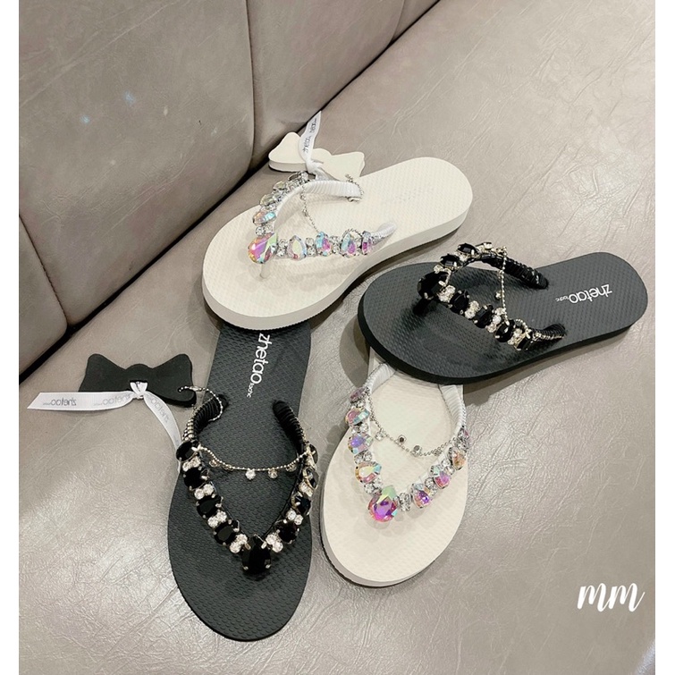 Xỏ ngón đá cực xinh