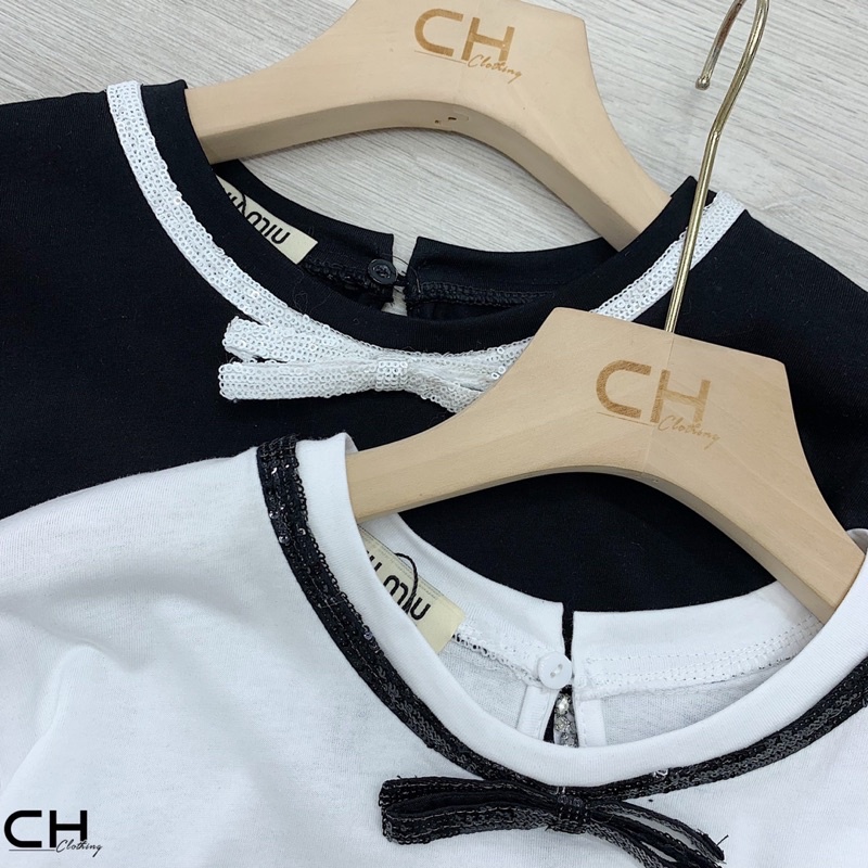 Áo phông miu miu cổ nơ kim tuyến hàng QCL1